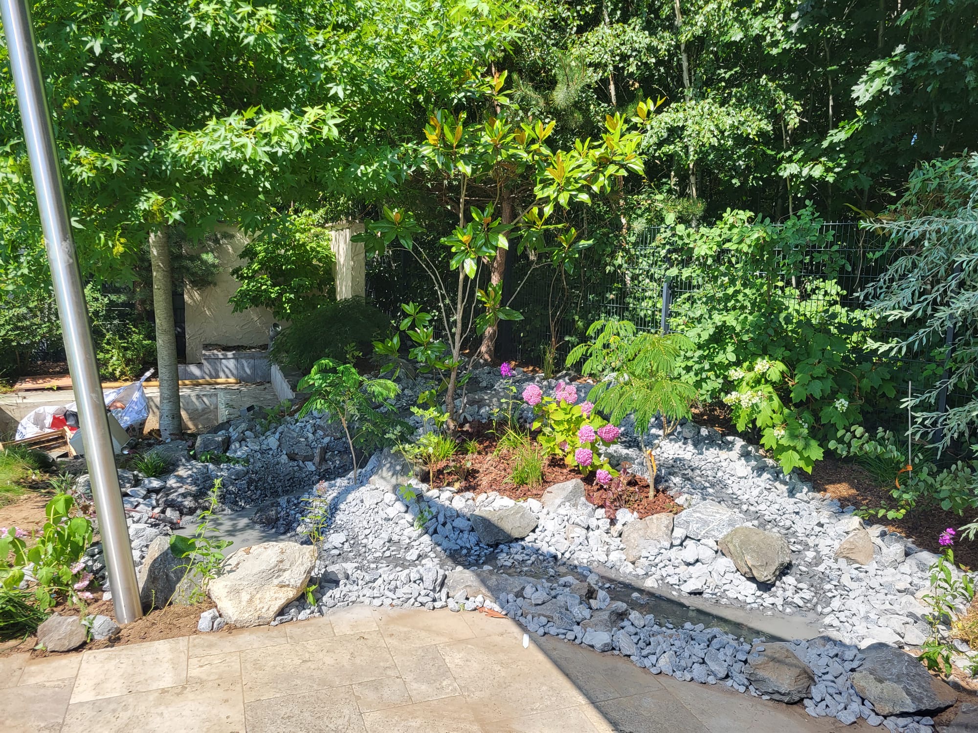 5d26b4d1-4695-4871-a94c-a65499ad27e1